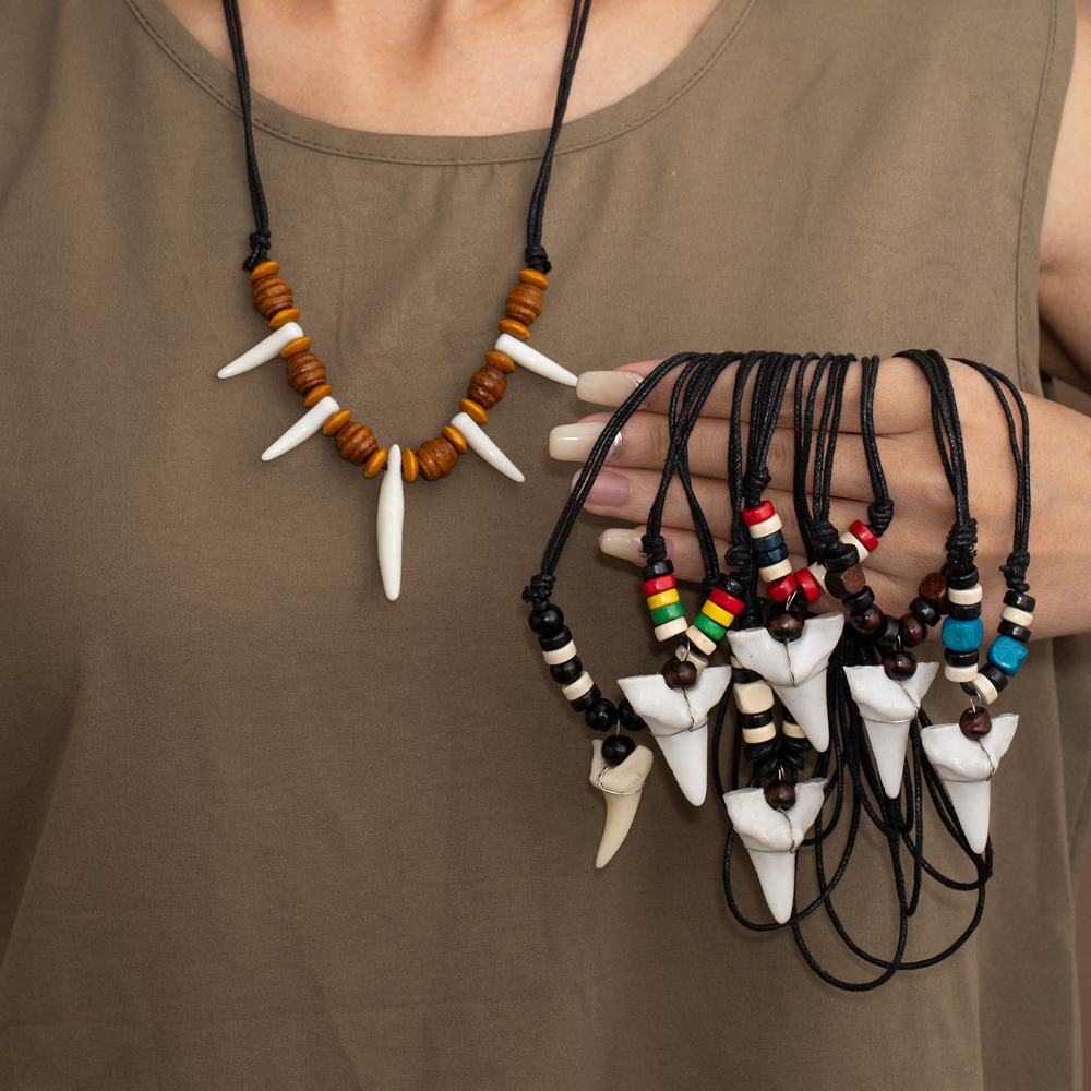 Men'S Vacation Accessories - Fashion Vintage Imitation Shark Tooth Pendant