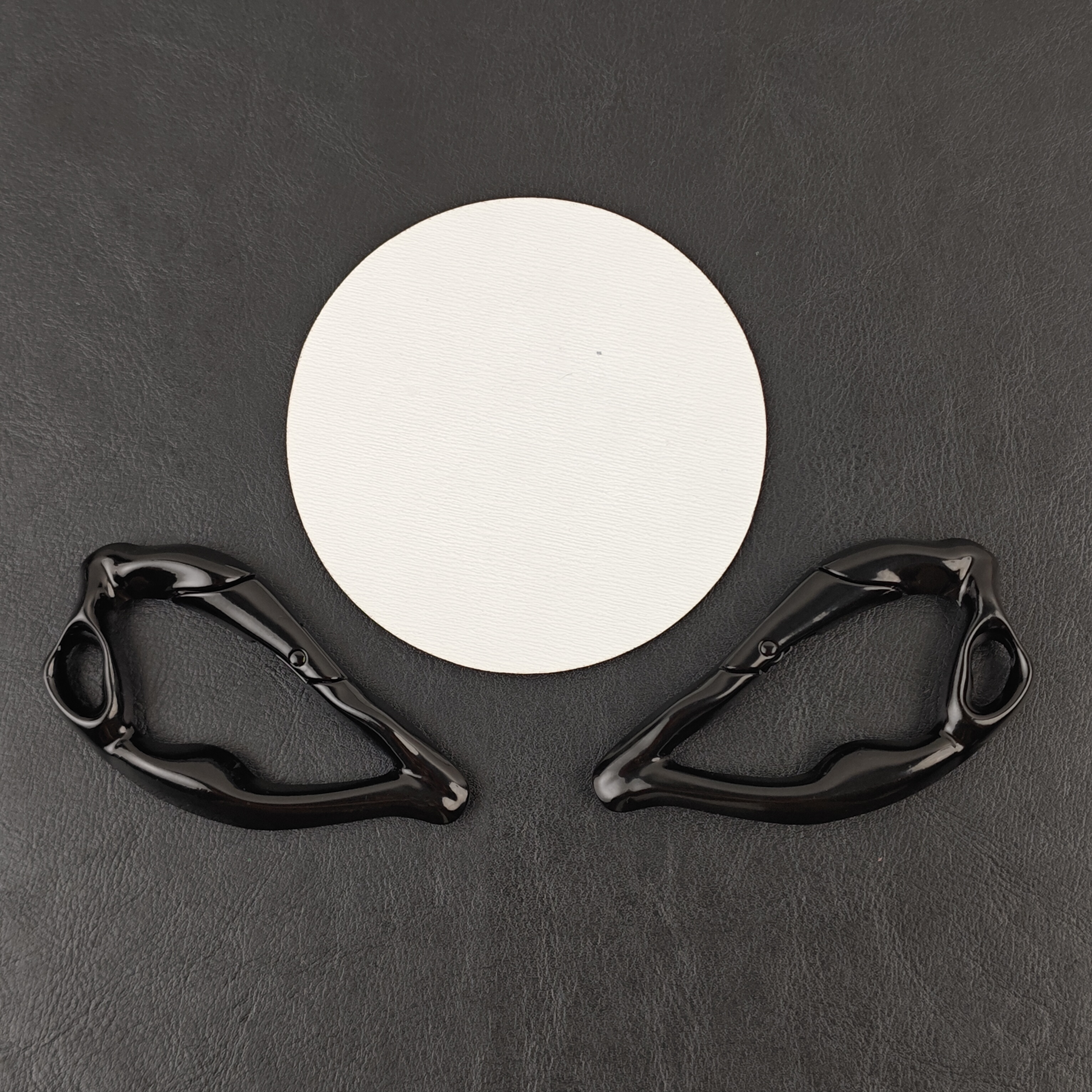 New Evil Eyes Carabiner Keycha - Men Accessories Evil Eye のレビューと価格