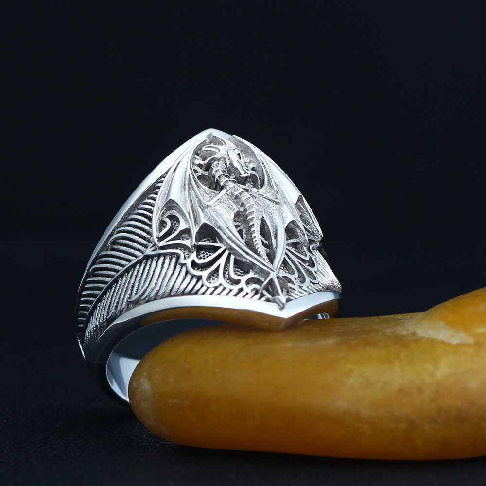 Flying Dragon Signet Vinking D - Signet Ring Men のレビューと価格