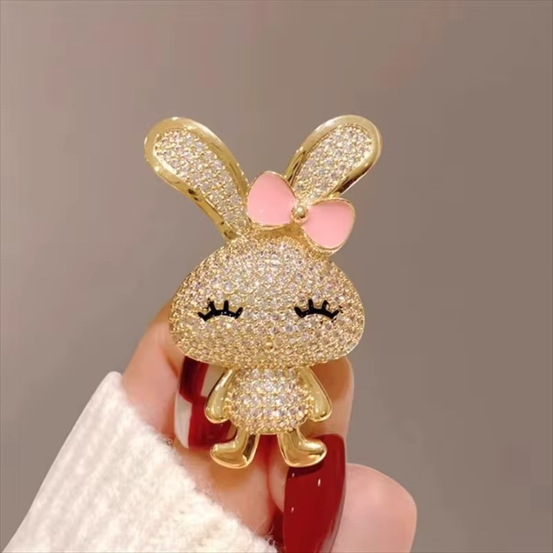 Romantic Rabbit Brooch for Men - Men'S Accessories Trends 2025 のレビューと価格