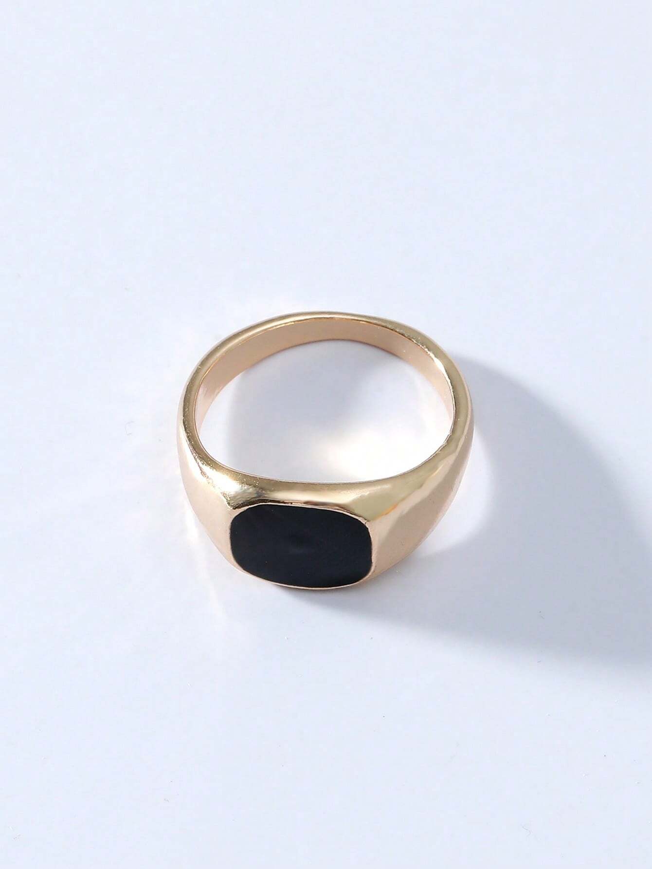 Minimalist Gold-Tone Signet Ri - Signet Ring Men のレビューと価格